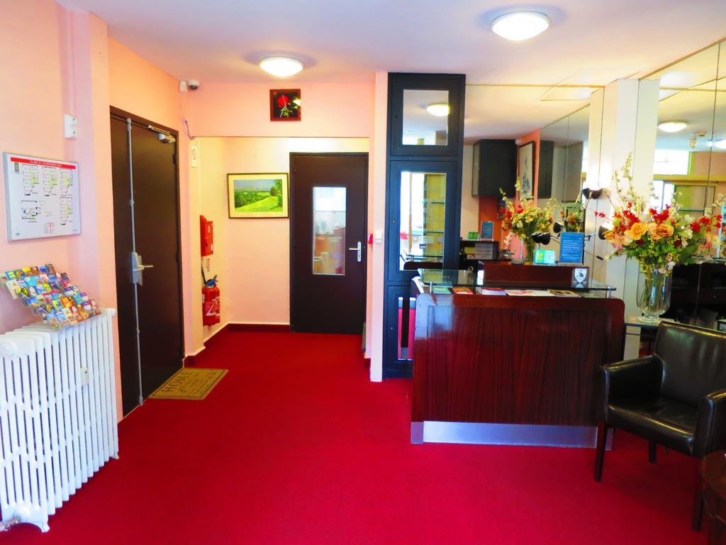קאין Hotel De La Paix מראה חיצוני תמונה